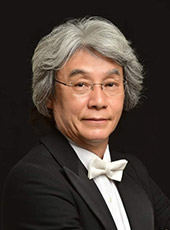 Artistic Director. Kisun Lee